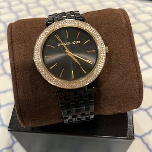 Michael kors black and gold watch